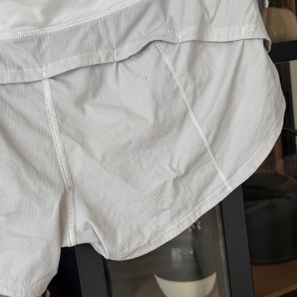 Lululemon Speed Up Shorts *2.5" White workout running adjustable low rise - Picture 10 of 12